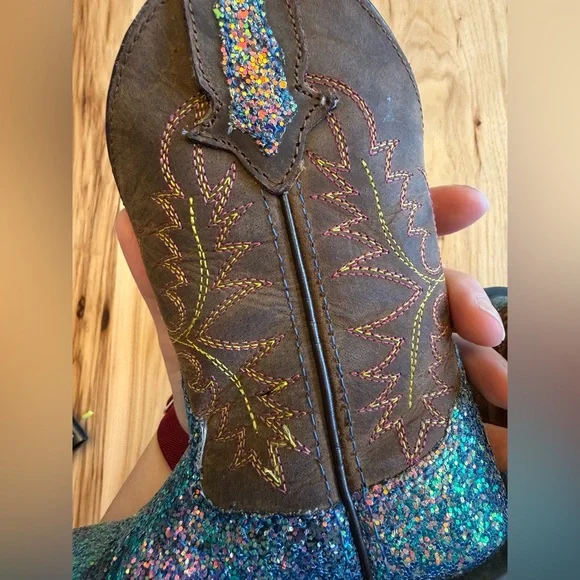 Shyanne Girl Glitter Western Boots - Picture 8 of 16